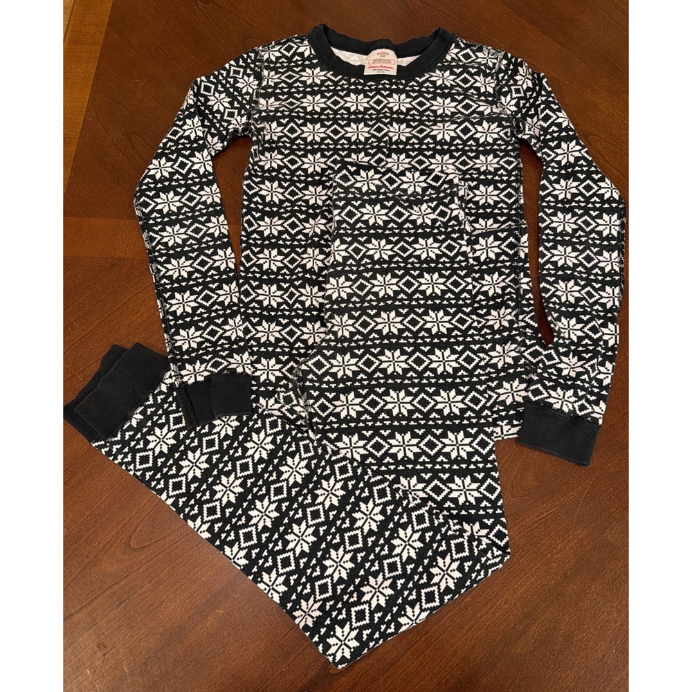 Hanna Andersson Black and White Organic Cotton Pjs Snowflakes Size 150/US12